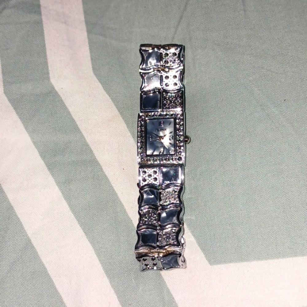 Sliver/blueish watch
